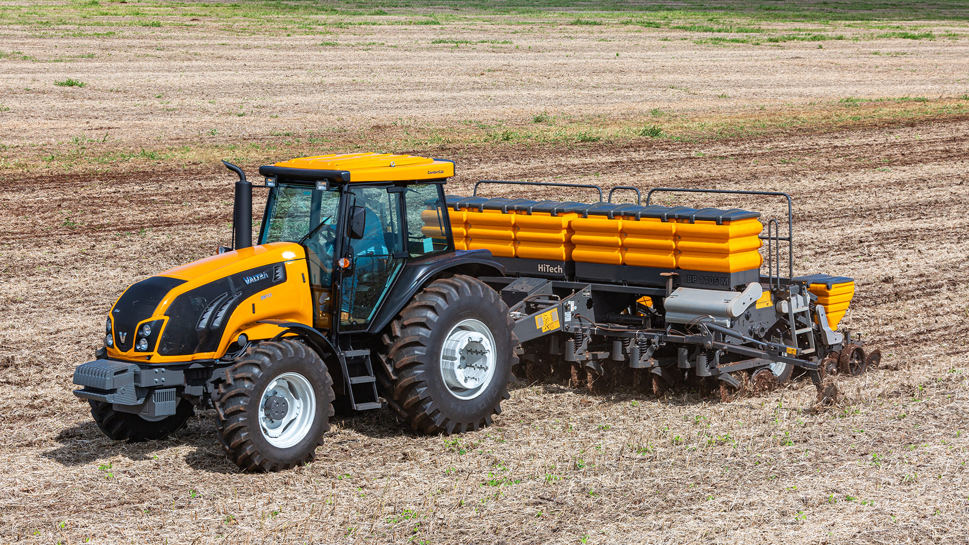 Valtra comemora sucesso de vendas dos lançamentos na Agrishow 2025